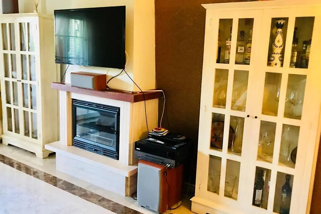 Apartament Puente Romano Bright Apt Terrace, Pool & Garden View Marbella