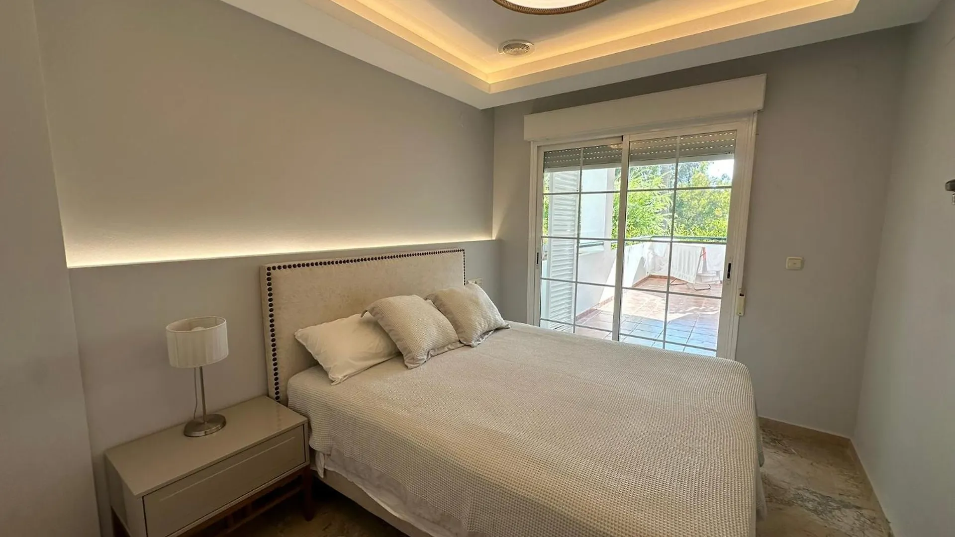 Puente Romano Bright Apt Terrace, Pool & Garden View Marbella Apartament