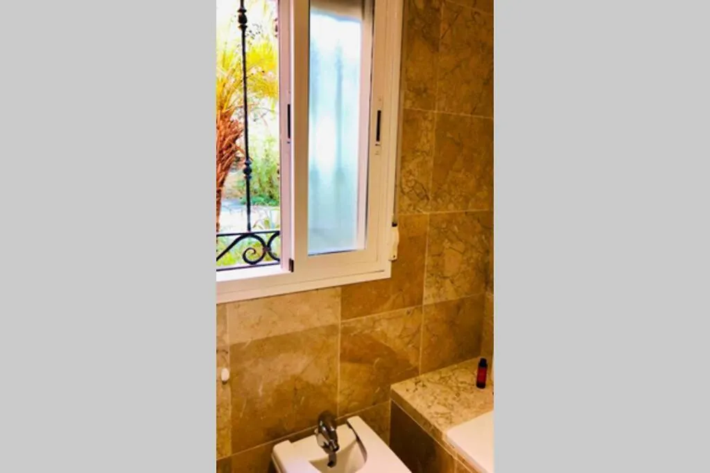 Puente Romano Bright Apt Terrace, Pool & Garden View 마르베야 아파트