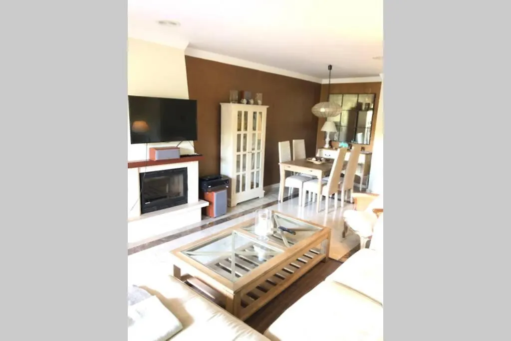 Puente Romano Bright Apt Terrace, Pool & Garden View 마르베야 아파트