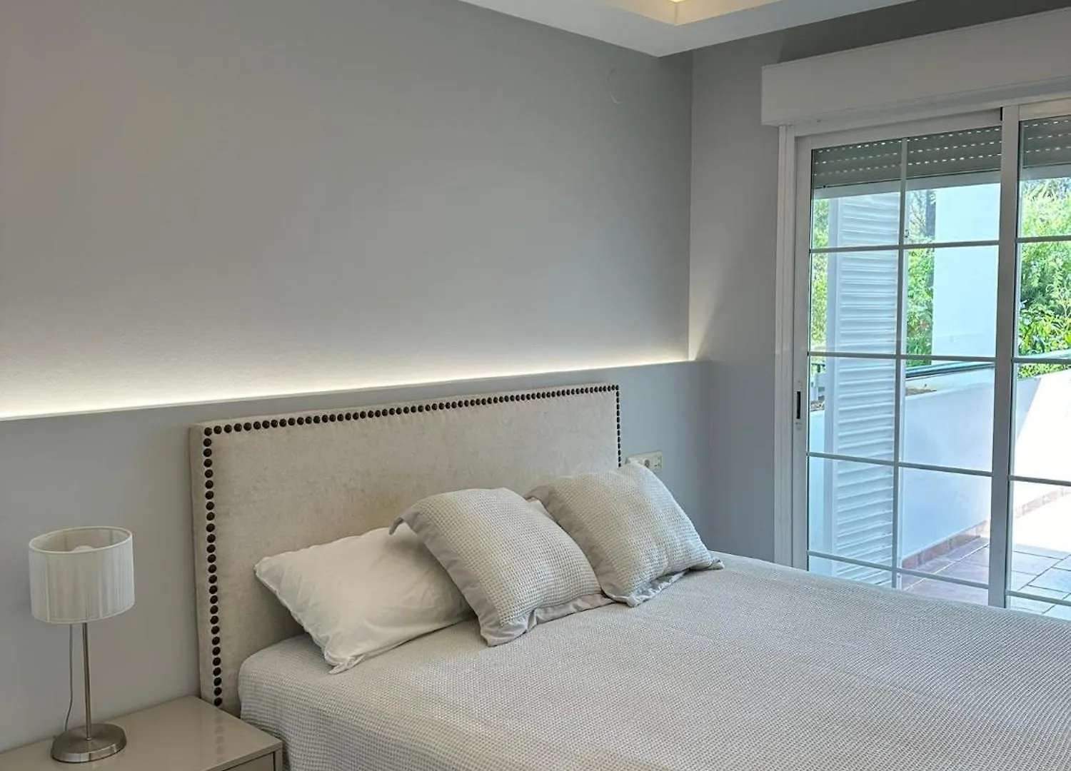 Puente Romano Bright Apt Terrace, Pool & Garden View 마르베야 아파트